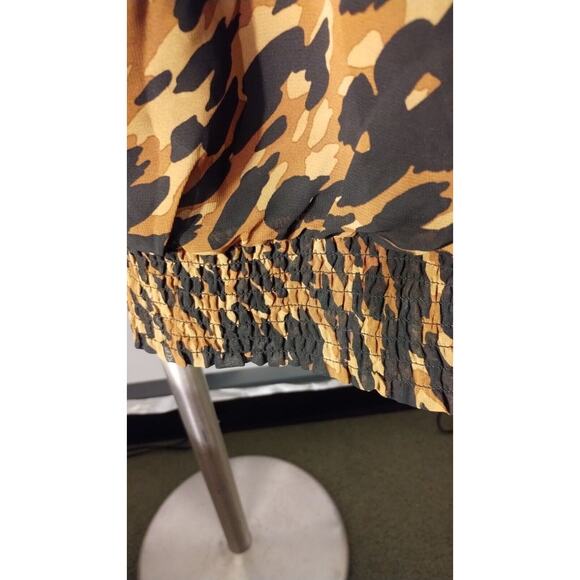 Lane Bryant Woman's Animal Print Sleeveless Blouse Size 20 Ruffles Elastic Band - Picture 7 of 9